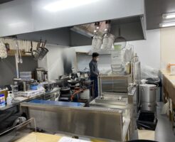 中津市 うどん店開業 内装工事業者